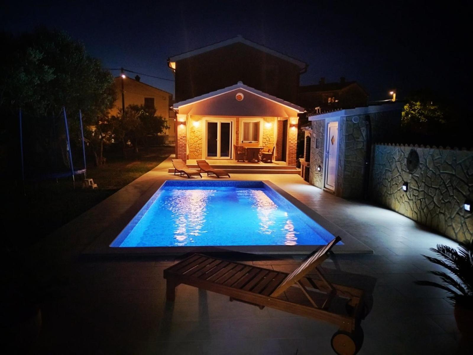 Vacation House Ulika Gabonjin エクステリア 写真